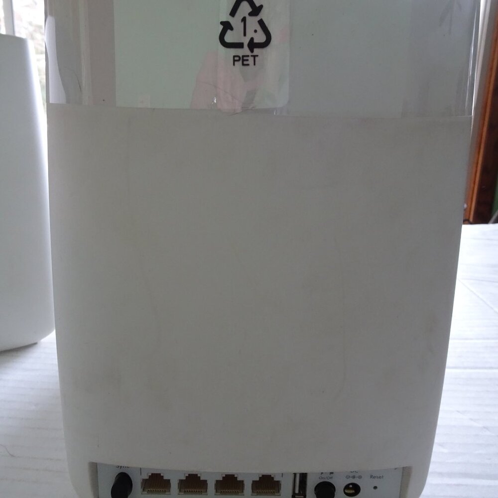 Orbi Netgear RBR50 Router and RBS50 Satellite x 2 Mesh WiFi - with power cords - Picture 8 of 14